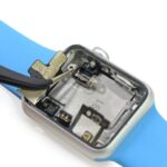 Bên trong Apple Watch - cỗ máy khổng lồ trong cái đồng hồ