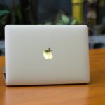 Trên tay nhanh MacBook Retina 12" vàng. Mỏng, nhẹ, đẹp, hoàn thiện cực tốt