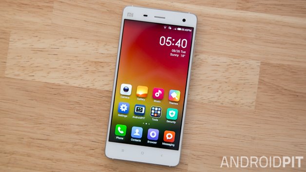 6 lý do smartphone Trung Quốc rẻ 'chạm đáy'