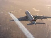 Video: Jetmen bay cùng Airbus A380 trên bầu trời Dubai