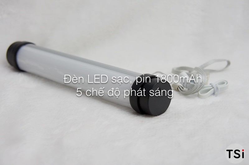 Đèn LED trắng, pin sạc 1800mAh