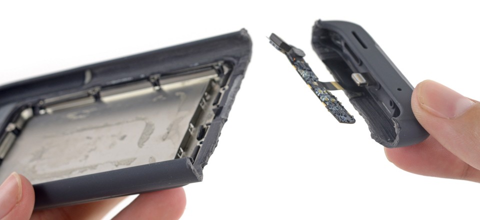 iFixit mở ốp lưng kèm pin iPhone 6 - Apple Smart Battery Case