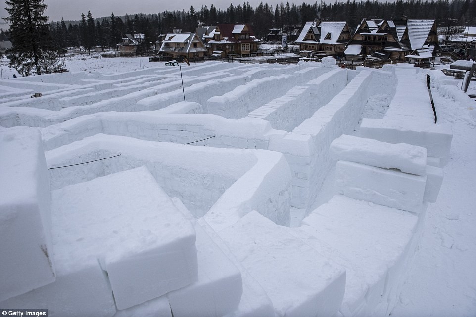 The current record holder at the Buffalo Powder Keg Festival in New York, is going to be beaten when the Poland maze doubles its size