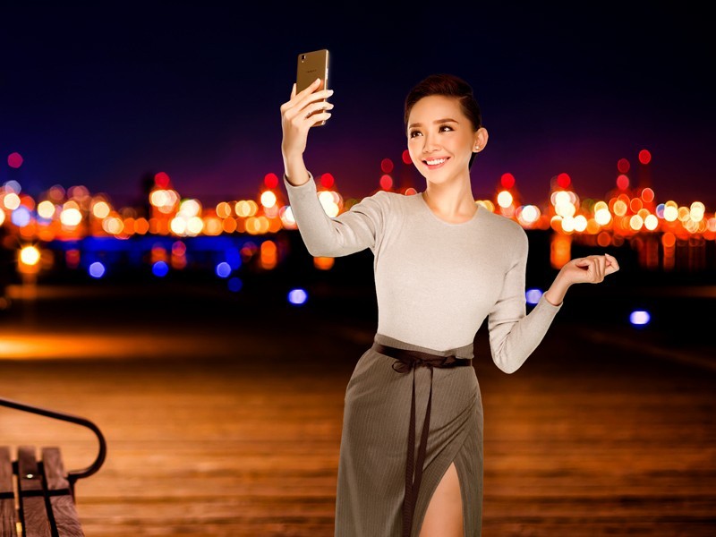 Oppo ra mắt Oppo F1 chuyên selfie, bán đầu tiên tại thị trường Việt