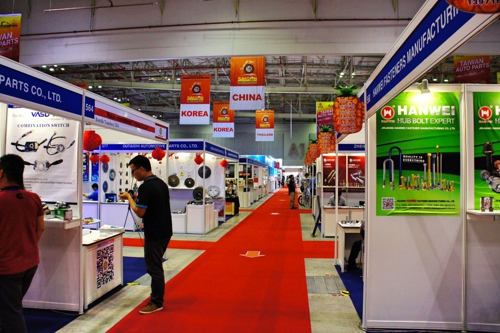 Đang diễn ra triển lãm Sài Gòn Autotech Show 2016