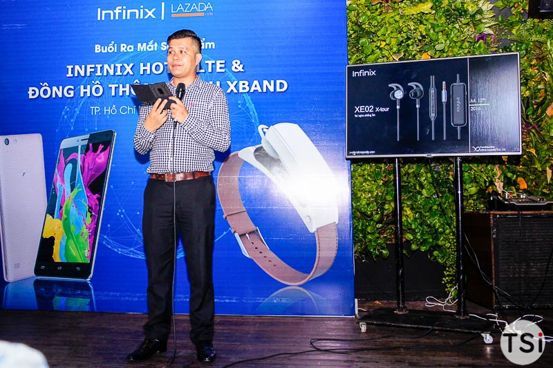 Infinix chào thị trường với Hot 3 LTE, vòng theo dõi sức khỏe và tai nghe chống ồn