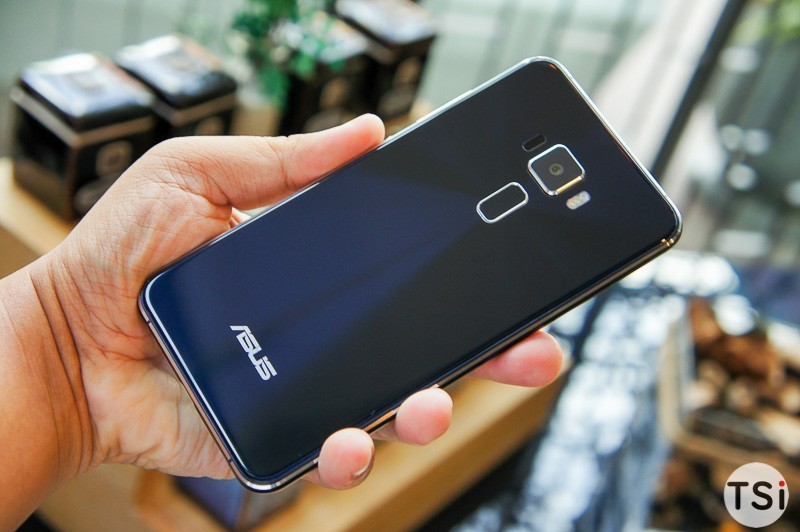 Mở hộp Zenfone 3 