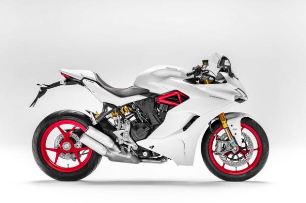 Ducati 939 SuperSport 2017 được chính thức ra mắt, giá từ 13.000 USD