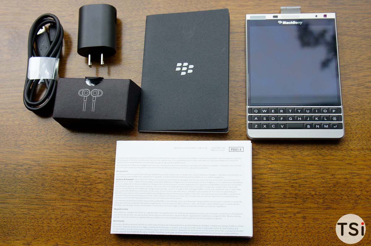 BlackBerry Passport Silver Edition xách tay lại ồ ạt về Việt Nam