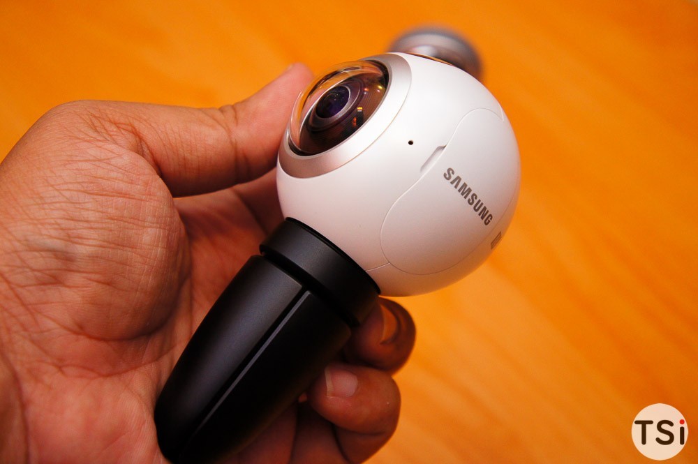 Samsung Gear 360 chính thức giá 7 triệu đồng, lên kệ từ 22/10