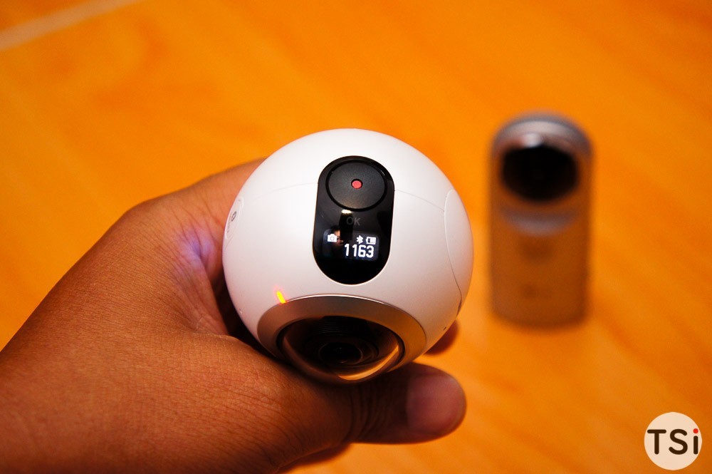 Samsung Gear 360 chính thức giá 7 triệu đồng, lên kệ từ 22/10