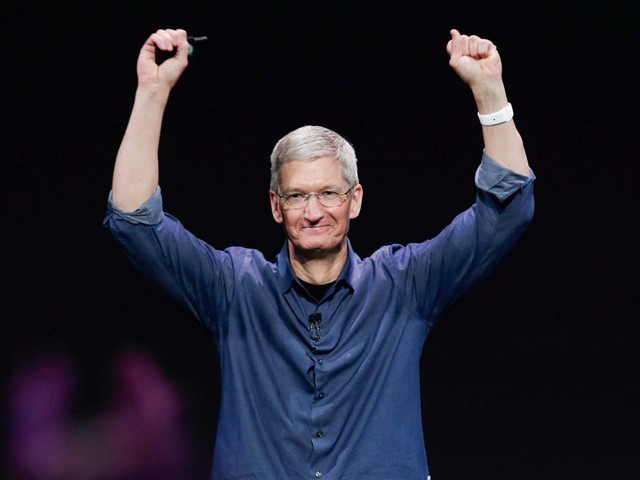 Tim Cook – CEO Apple