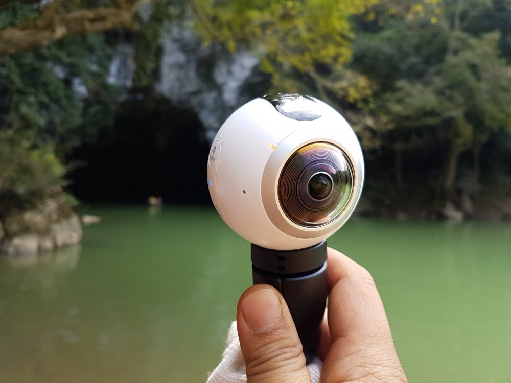 Tham quan quần thể hang Tú Làn qua ảnh từ Samsung Galaxy S7 Edge và Gear360