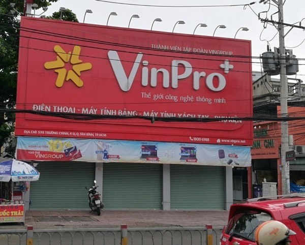 Cửa hàng VinPro+ bỗng thành FPT Shop, chuyện gì đang diễn ra?