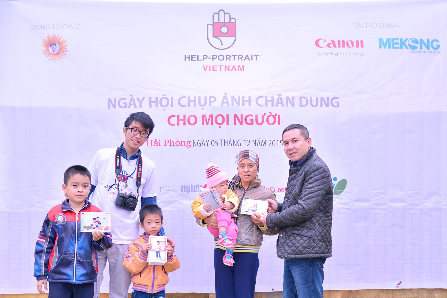 Khởi động “Help – Portrait Việt Nam” năm thứ 7