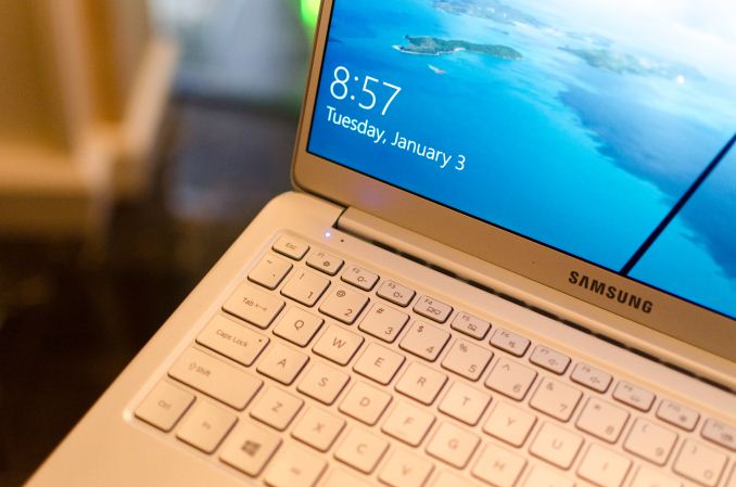 Samsung ra mắt nhiều laptop mới tại CES 2017