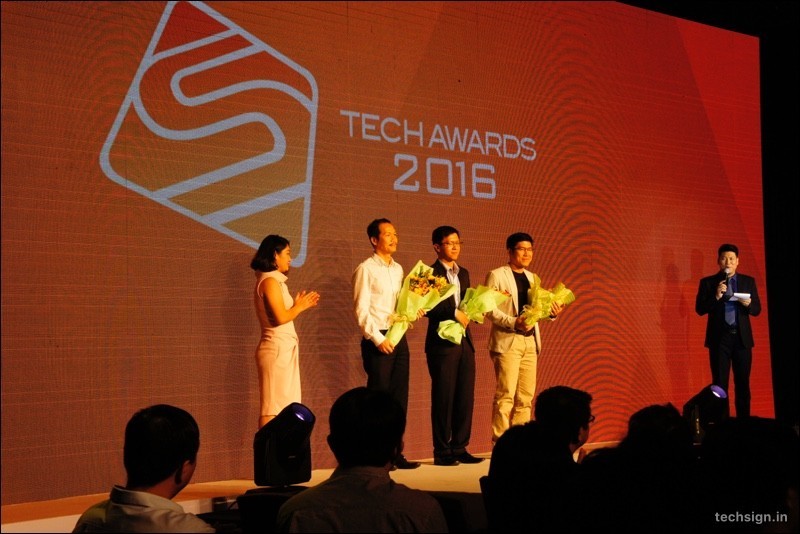 Hình ảnh chương trình bình chọn Tech Awards 2016 của VnExpress