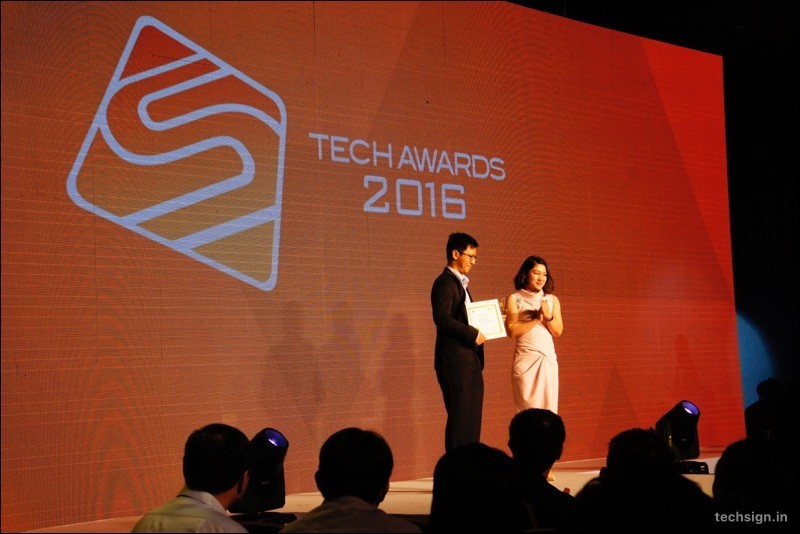 Hình ảnh chương trình bình chọn Tech Awards 2016 của VnExpress