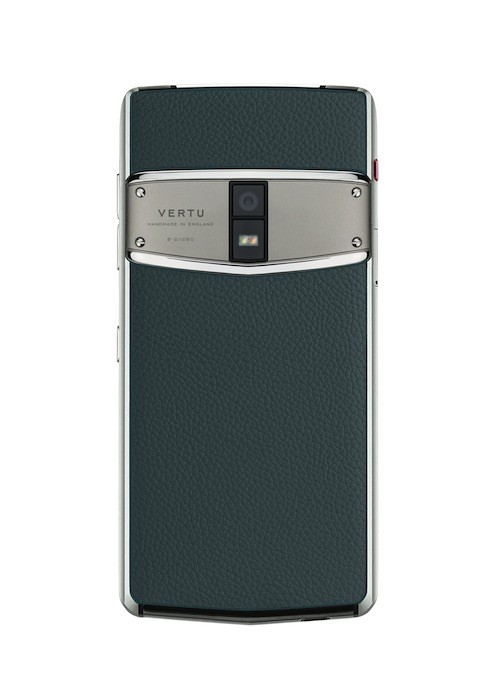 Vertu ra mắt smartphone Constellation mới chế tác thủ công