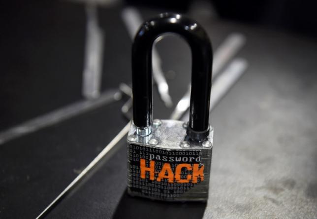 Hacker bật 156 còi báo khẩn cấp làm náo động thành phố Dallas