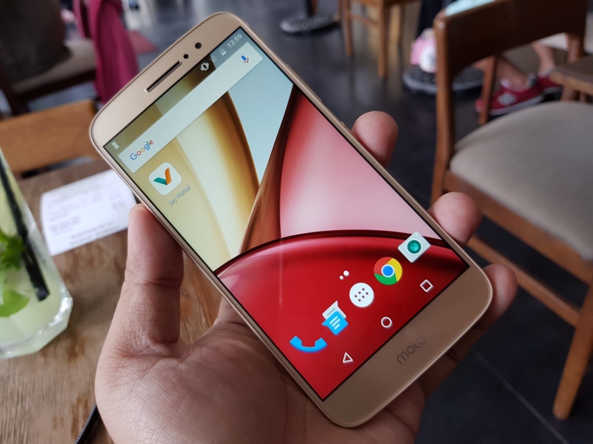 Ảnh thực tế smartphone tầm trung Moto M