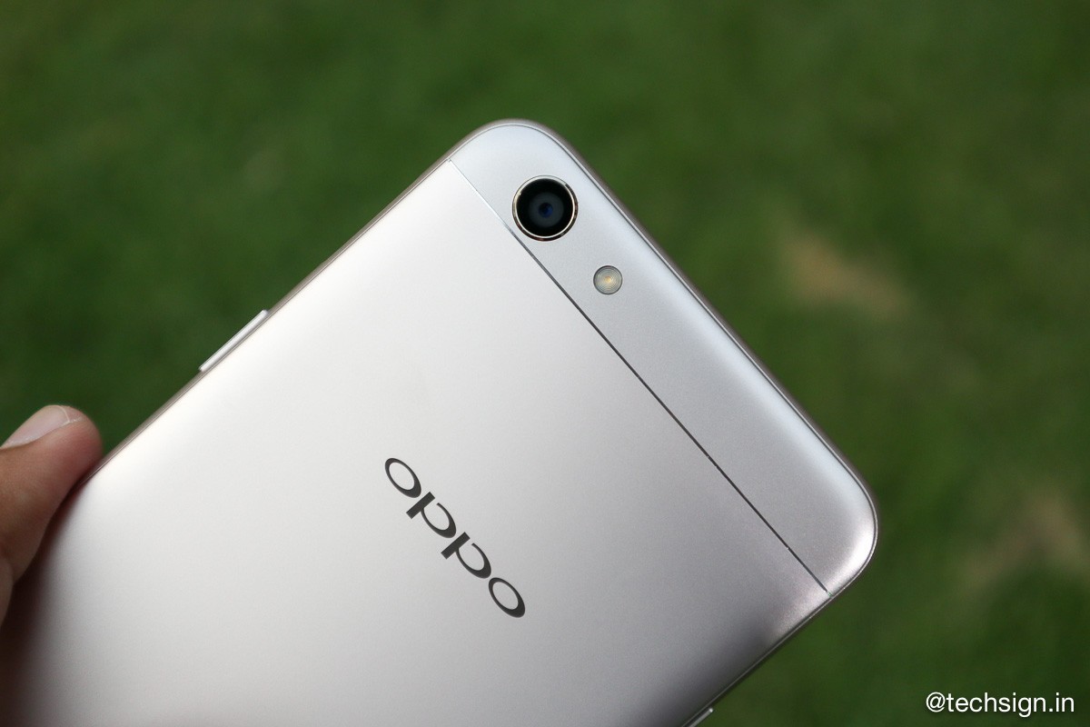 Oppo F3 với camera kép selfie góc rộng ra mắt, giá 7,5 triệu đồng