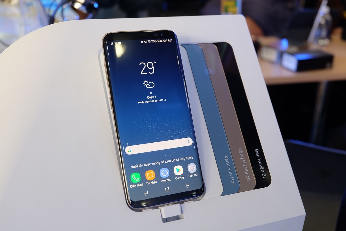 Thế Giới Di Động công bố kỷ lục đặt hàng Galaxy S8 và S8 Plus