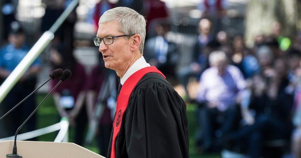 Tim Cook: Đừng bao giờ đo lường giá trị của bạn bằng số lượng like trên mạng xã hội