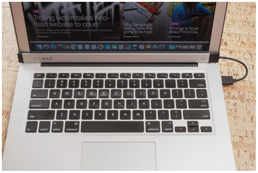 MacBook Air cuối cùng cũng có màn hình cảm ứng, công lao không phải của Apple