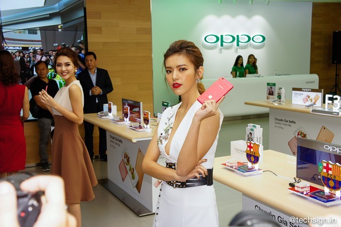 OPPO chính thức khai trương Brand Shop mới tại Quận 7