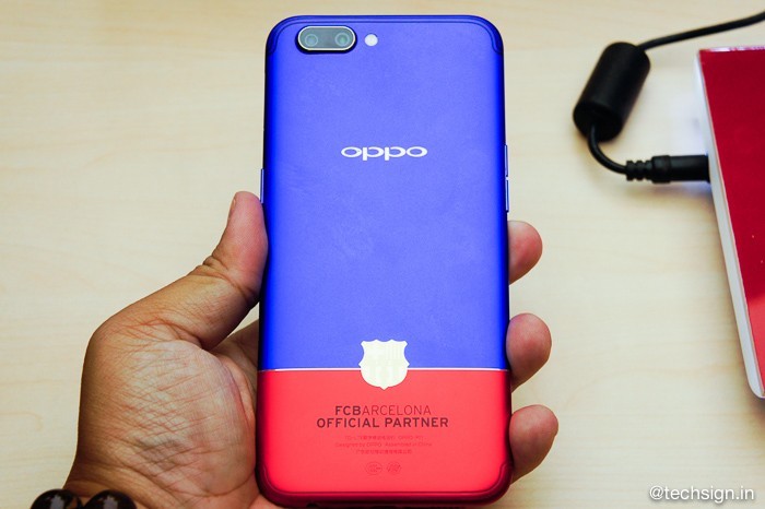 Ngắm OPPO R11 Barcelona phiên bản giới hạn vừa xuất hiện tại Việt Nam