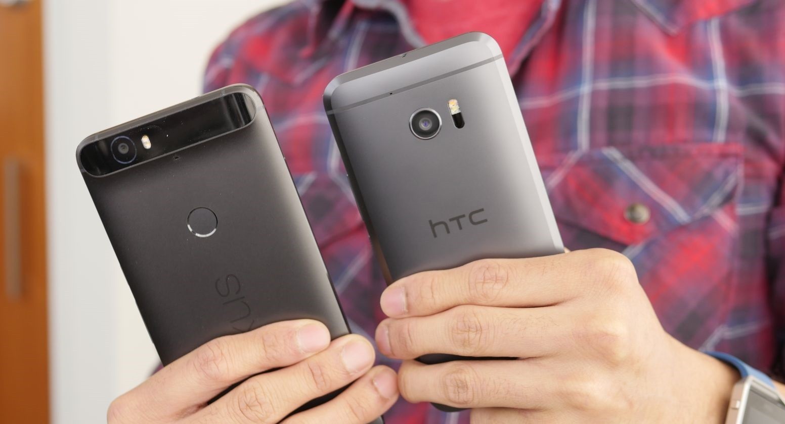 Google thâu tóm một phần mảng smartphone HTC