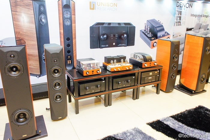 Khai mạc triển lãm thiết bị nghe nhìn Việt Nam AV Show 2017