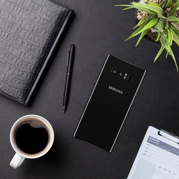 Lazada tung chương trình trải nghiệm Samsung Galaxy Note8 trước ngày bán chính thức