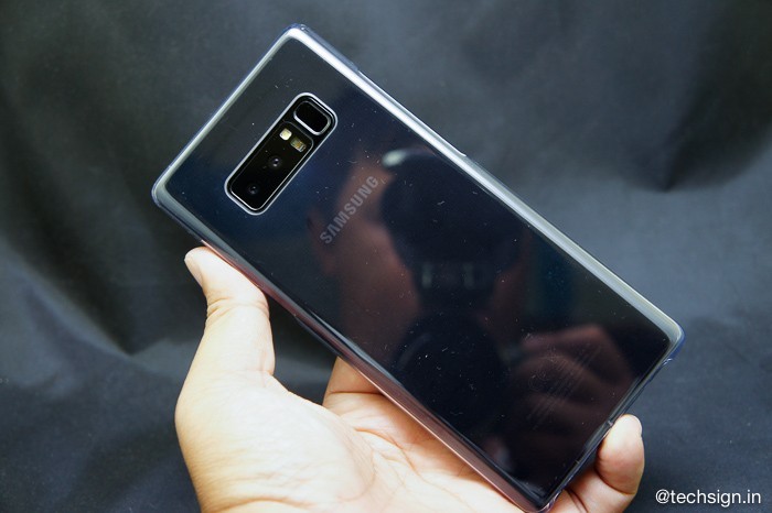 Mở hộp Galaxy Note8 chính hãng: hộp to, nhiều phụ kiện, tổng thể sang trọng