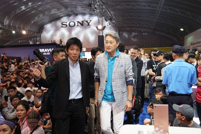 Bế mạc Sony Show 2017: ông Kazuo Hirai CEO và Chủ tịch Sony bất ngờ xuất hiện