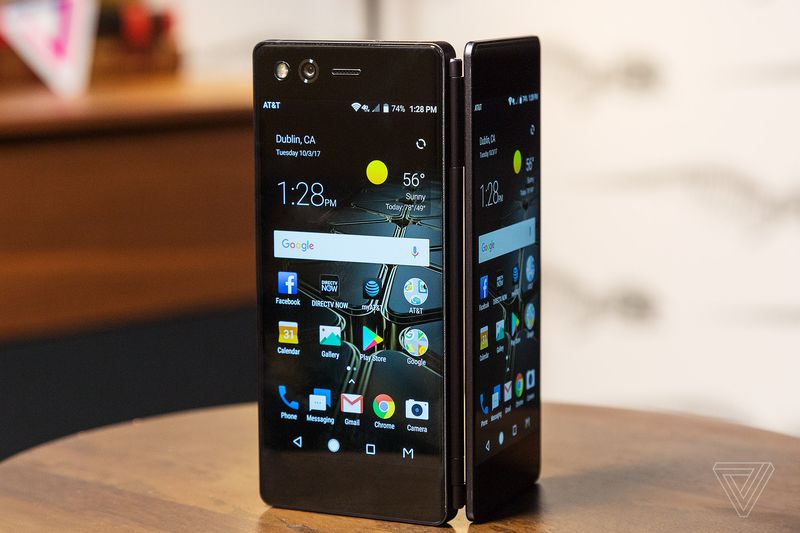 Axon M của ZTE- Smartphone màn hình kép