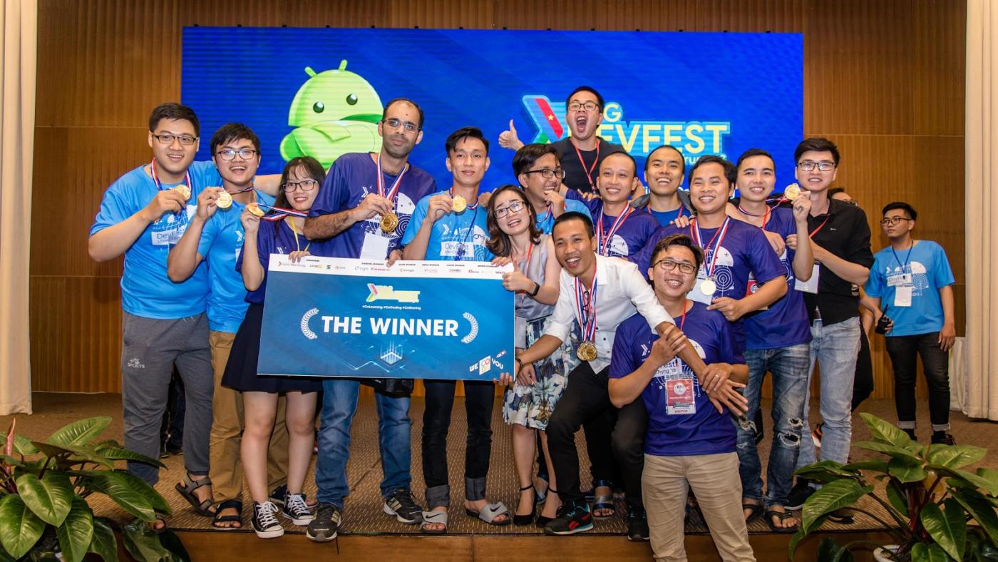 Long Vân đồng hành cùng DevFest 2017 tại Đà Nẵng