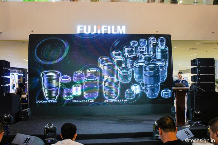 Ra mắt máy ảnh không gương lật Fujifilm X-E3