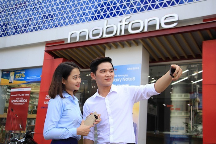 MobiFone mở bán Galaxy Note8 với ưu đãi giảm đến hơn 65%