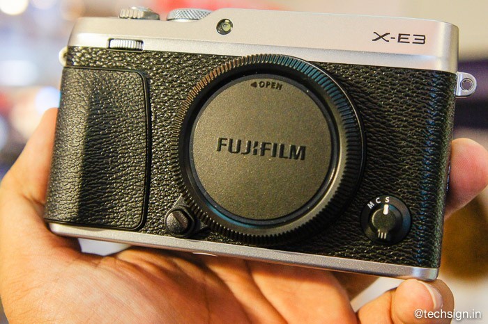 Ra mắt máy ảnh không gương lật Fujifilm X-E3