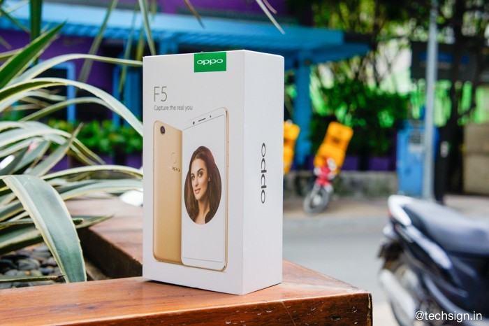 Mở hộp OPPO F5: nhiều tính năng nhưng giá không tăng