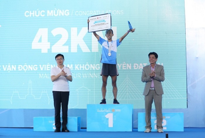 Taiwan Excellence tài trợ giải HCMC Marathon 2018