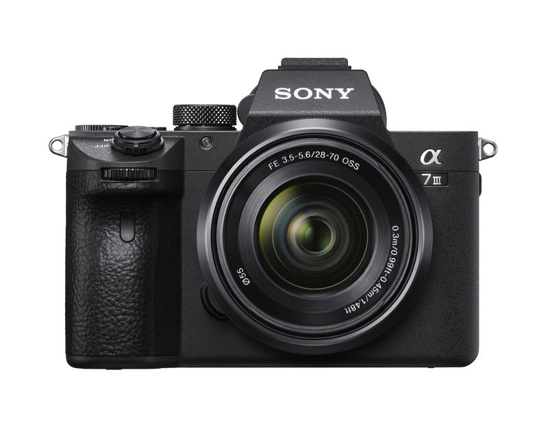 Sony giới thiệu máy ảnh không gương lật Full-Frame A7 III, giá body từ 2000USD