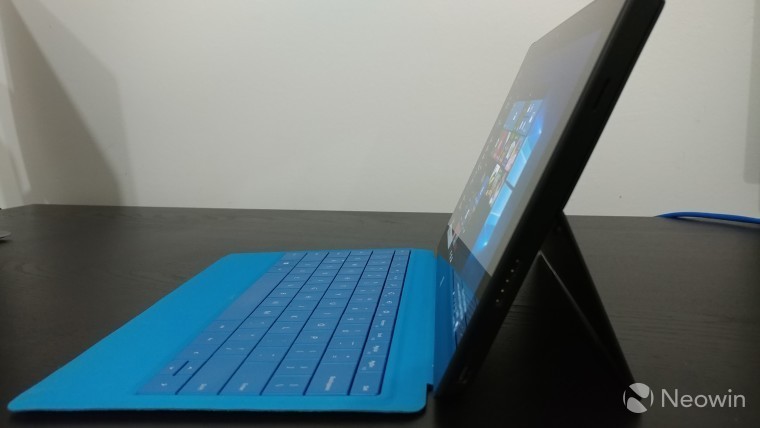 Surface Pro tròn 5 năm: những cột mốc đáng nhớ