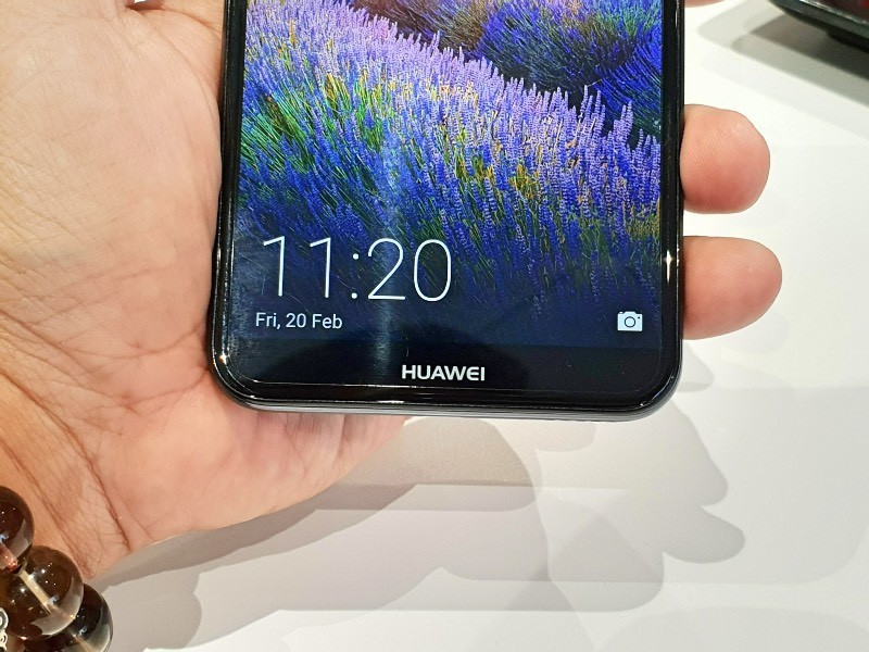 Ảnh thực tế Huawei Y7 Pro 2018