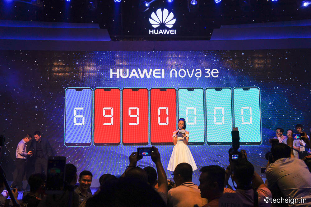 Huawei Nova 3e ra mắt: hai màu, thiết kế tai thỏ, tỉ lệ màn hình mới