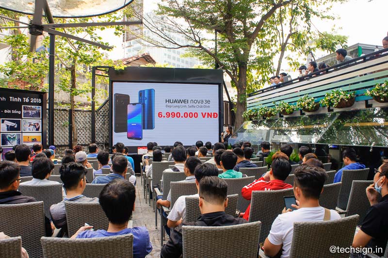 Huawei tổ chức offline trải nghiệm Nova 3e cho bạn trẻ yêu công nghệ