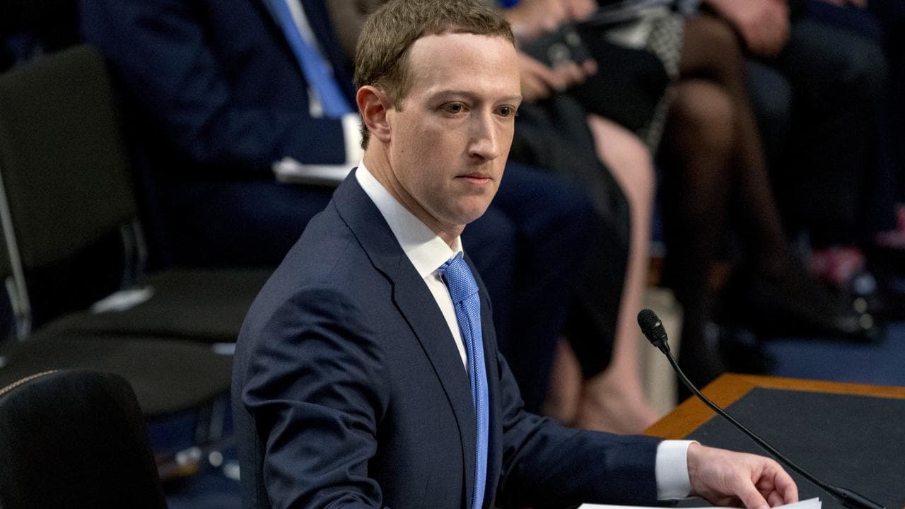 Mark Zuckerberg bác bỏ nghi ngờ Facebook nghe lén điện thoại của người dùng