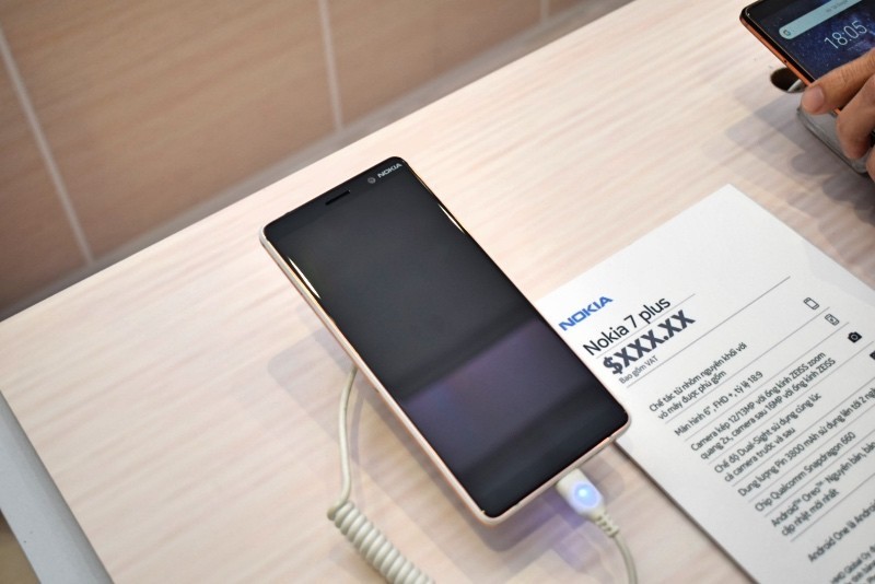 Bộ đôi Nokia 7 Plus và Nokia 6 (2018) ra mắt giá 6 và 9 triệu, chạy Android One với thiết kế nguyên khối kim loại